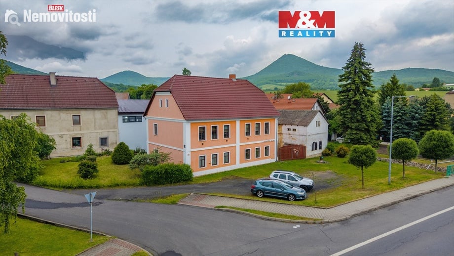 Prodej rodinného domu 160 m², Velemín