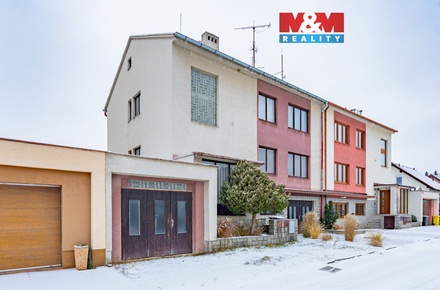 Prodej rodinného domu 320 m², Třešť