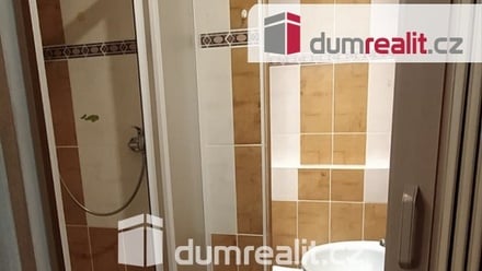 Pronájem bytu 1+kk 34 m², Praha 12