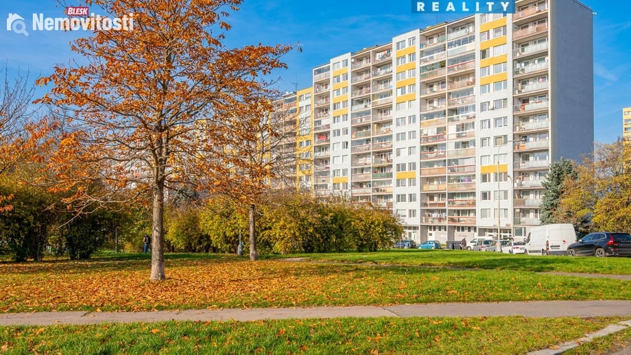 Prodej bytu 3+1 69 m², Praha 8