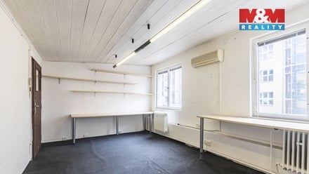 Pronájem kanceláře 17 m², Praha 6