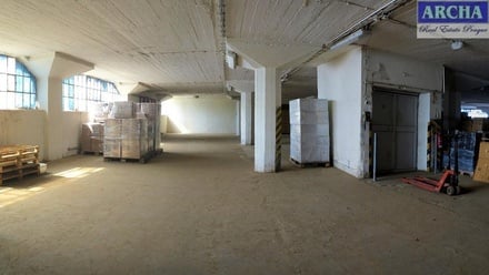 Pronájem skladu 405 m², Praha 7, Holešovice