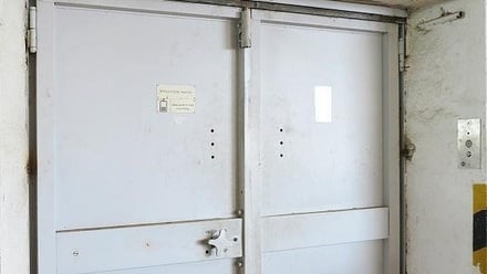 Pronájem skladu 405 m², Praha 7, Holešovice