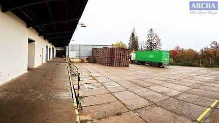 Pronájem skladu 400 m², Úvaly
