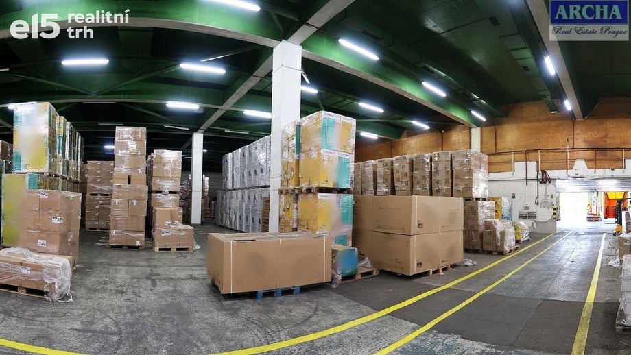 Pronájem skladu 400 m², Úvaly