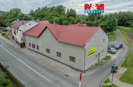 Prodej rodinného domu 470 m², Branky