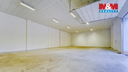 Pronájem skladu 398 m², Osek