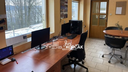 Pronájem výrobního prostoru 370 m², Blansko - Olešná