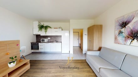 Pronájem bytu 1+kk 35 m², Olomouc - Neředín