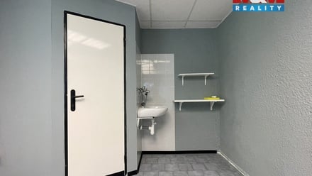 Pronájem komerční nemovitosti 29 m², Most
