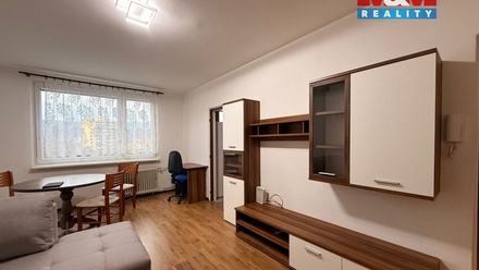 Pronájem bytu 2+1 62 m², Děčín