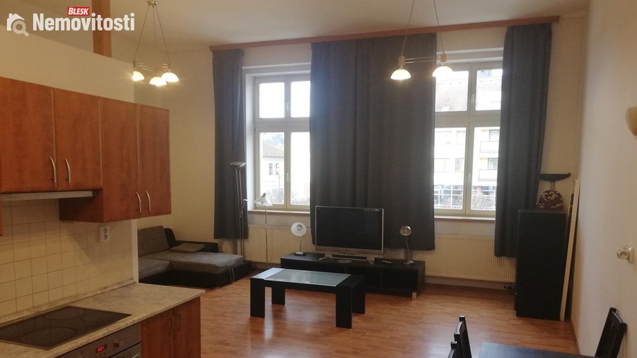 Pronájem bytu 1+kk 75 m², Rakovník I