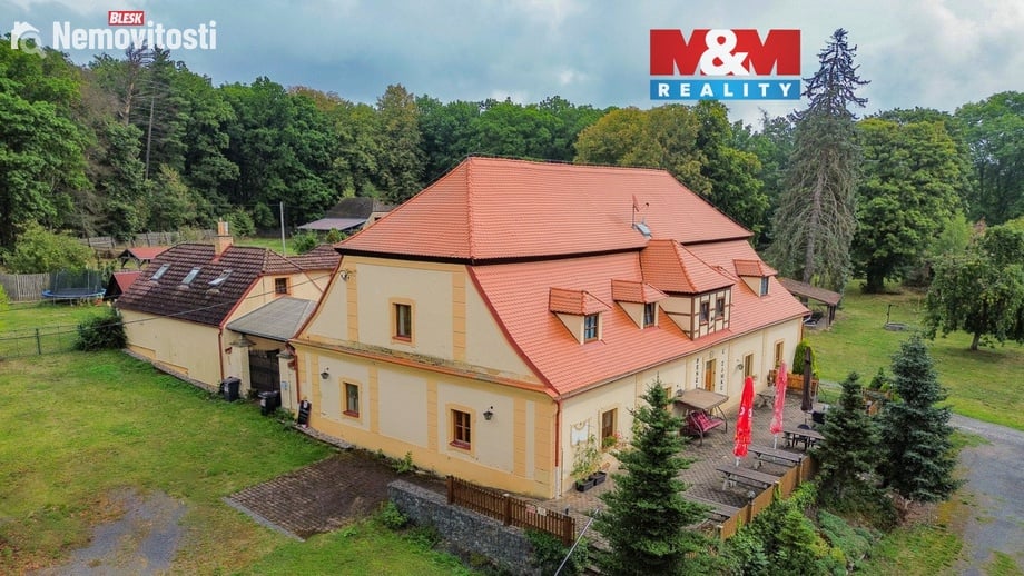 Prodej chalupy 689 m², Žihle