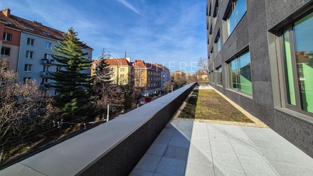 Pronájem kanceláře 900 m², Brno