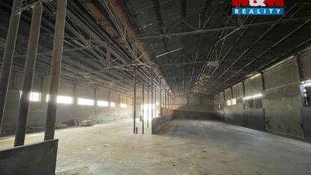 Pronájem skladu 972 m², Litomyšl