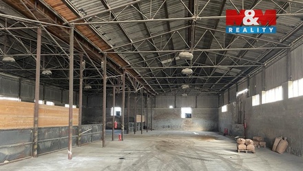 Pronájem skladu 972 m², Litomyšl