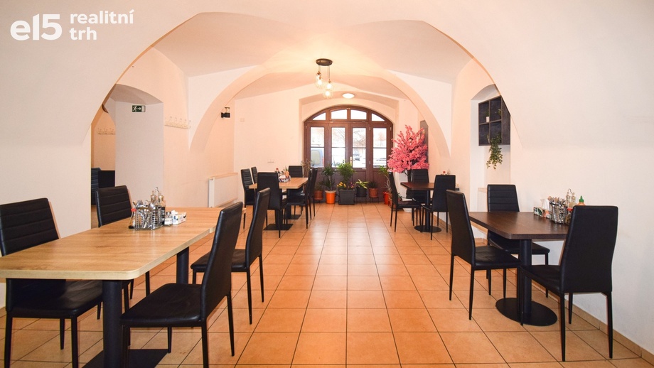 Pronájem restaurace 120 m², Dobřany