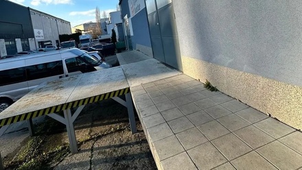 Pronájem skladu 350 m², Kladno