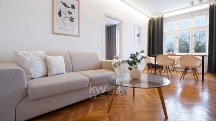 Pronájem bytu 2+kk 66 m², Praha - Žižkov