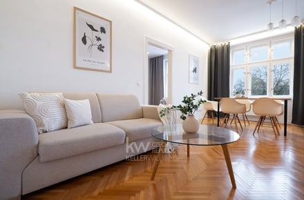 Pronájem bytu 2+kk 66 m², Praha - Žižkov