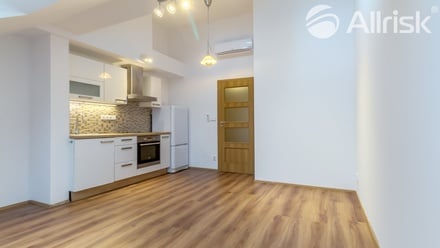 Pronájem bytu 2+kk 43 m², Praha - Smíchov