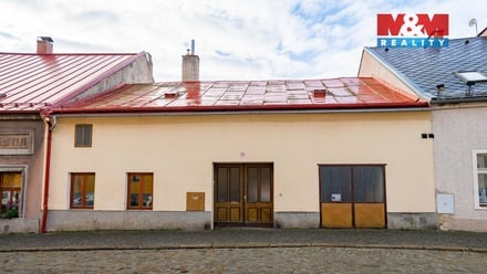 Prodej rodinného domu 200 m², Polná