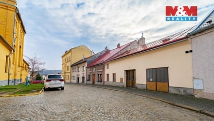 Prodej rodinného domu 200 m², Polná