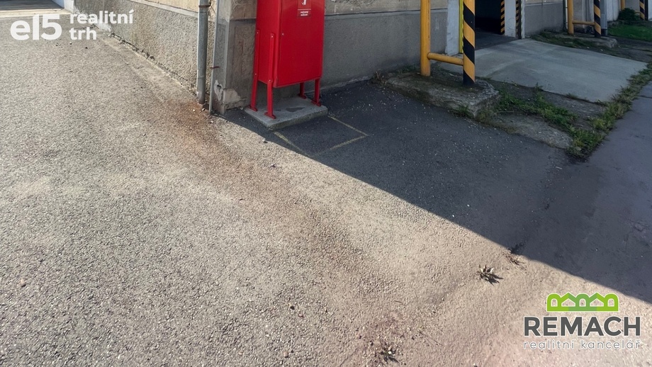 Pronájem skladu 660 m², Uherské Hradiště - Mařatice