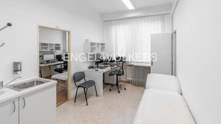 Pronájem ordinace 36 m², Praha - Břevnov