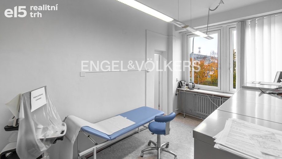 Pronájem ordinace 36 m², Praha - Břevnov