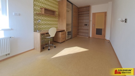 Pronájem bytu 3+1 104 m², Znojmo