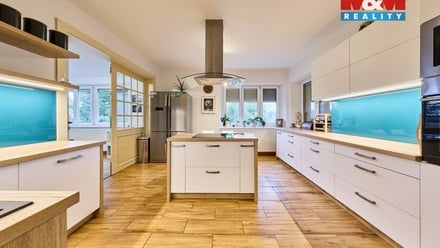 Prodej rodinného domu 270 m², Předměřice nad Labem