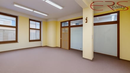 Pronájem obchodního prostoru 42 m², Jablonec nad Nisou
