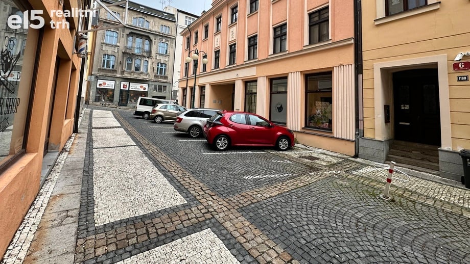 Pronájem obchodního prostoru 42 m², Jablonec nad Nisou