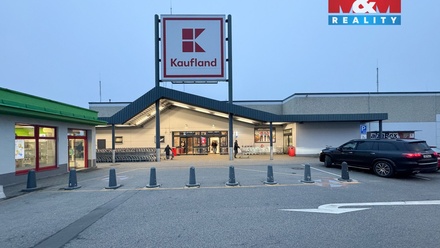 Pronájem restaurace 185 m², Praha 13