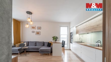 Prodej bytu 3+kk 69 m², Praha 14