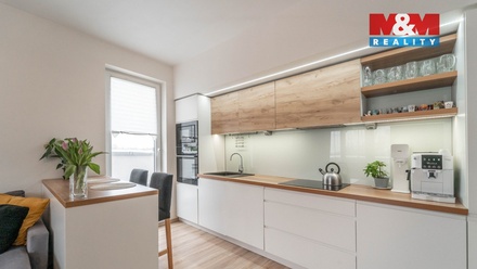 Prodej bytu 3+kk 69 m², Praha 14