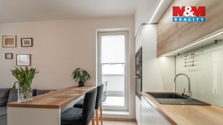 Prodej bytu 3+kk 69 m², Praha 14