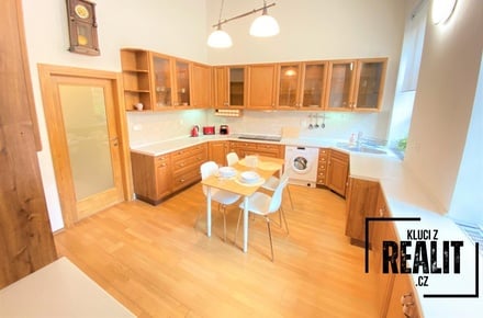 Pronájem bytu 1+1 49 m², Praha 1, Malá Strana