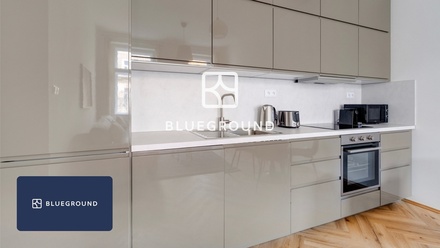 Pronájem bytu 2+kk 50 m², Praha - Karlín