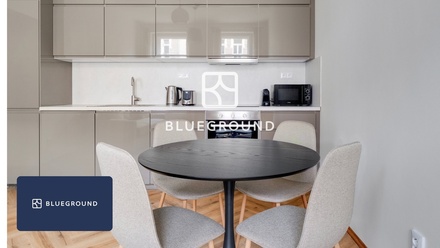 Pronájem bytu 2+kk 50 m², Praha - Karlín