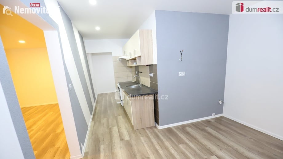 Pronájem bytu 2+kk 56 m², Karlovy Vary