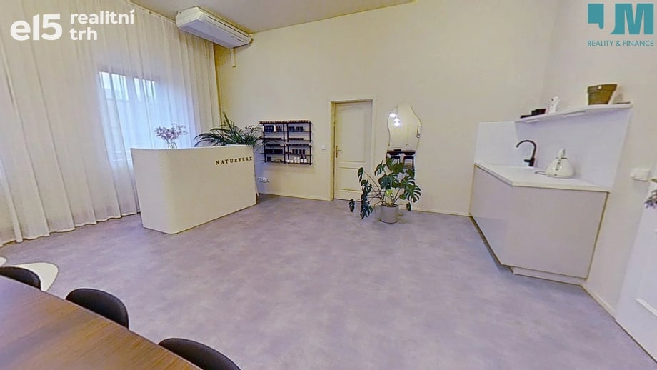Pronájem obchodního prostoru 50 m², Velké Meziříčí