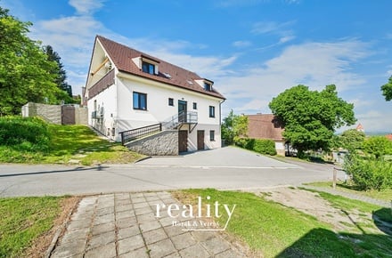 Prodej nemovitosti pro ubytování 205 m², Perná