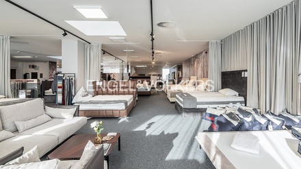 Pronájem obchodního prostoru 171 m², Průhonice