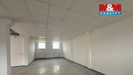 Pronájem skladu 86 m², Králova Lhota