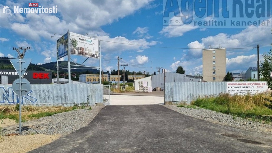 Pronájem komerční nemovitosti 2 333 m², Šumperk