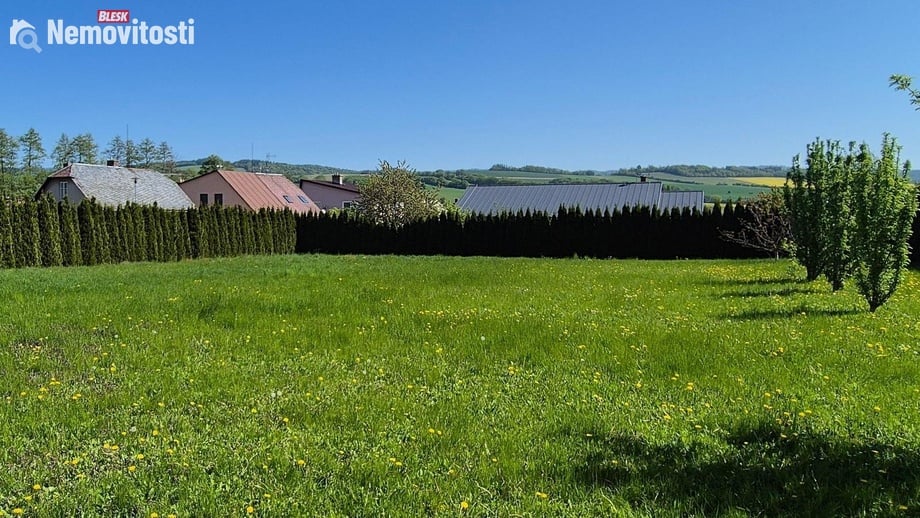 Prodej stavebního pozemku 981 m², Libina