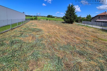 Prodej stavebního pozemku 1 014 m², Králová