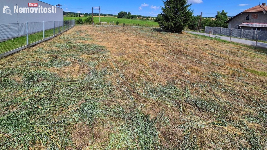 Prodej stavebního pozemku 1 014 m², Králová